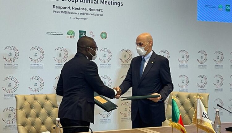 Couverture maladie universelle et PAPC le Bénin signe deux accords de prêt avec la BID