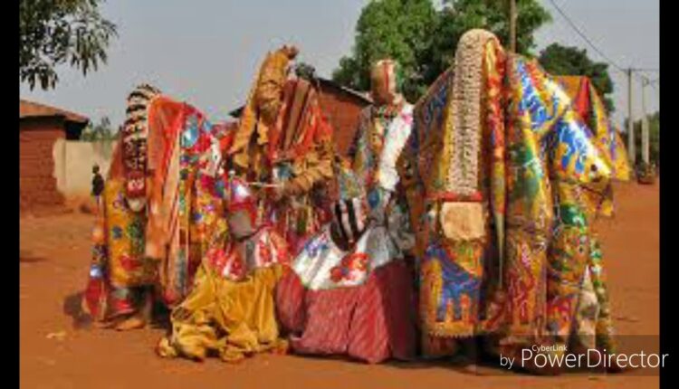 Egoun-goun @ Benin plus