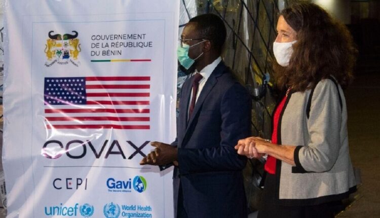 Les États-Unis font don de 332,280 doses de vaccin Pfizer au Bénin