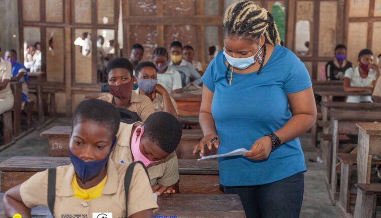 institutrice au Bénin @ Twitter blogueur du Bénin