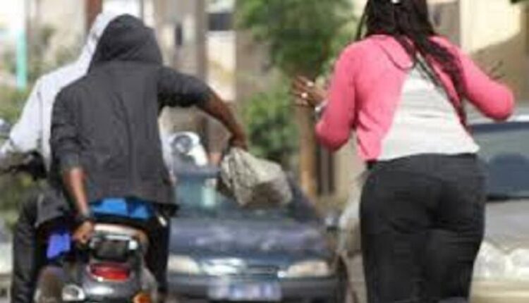 vol de moto @ pressafrik