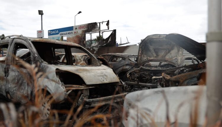 incendie sur le parc de véhicules d'occasion @ Zinfo