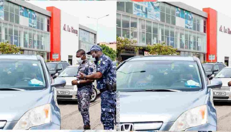 Contrôles routiers , police républicaine, voiture, véhicule,