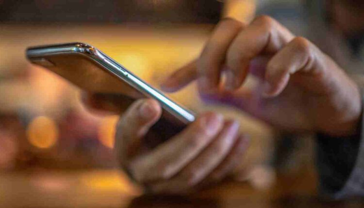 téléphone portable Franceinfo