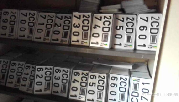 consultez en ligne les numéros des plaques d'immatriculation des motos