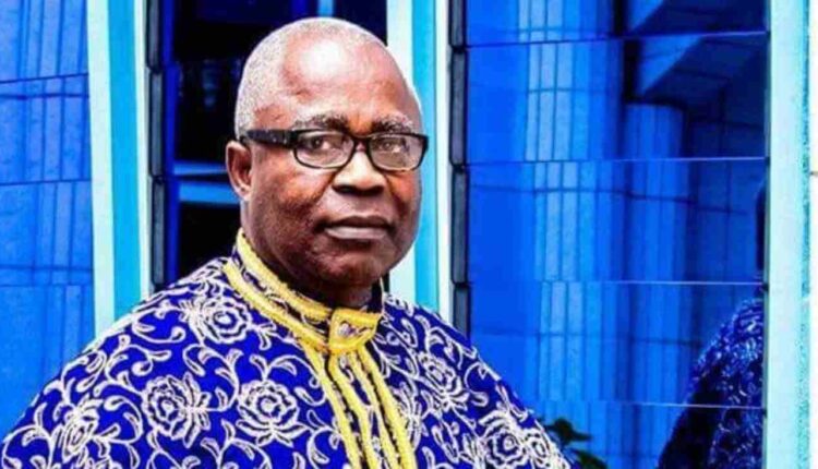 Révérend Benett Akandé Adéogoun