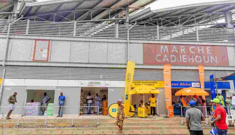 Le marché urbain de Cadjèhoun