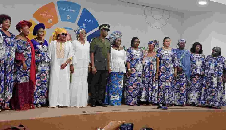 Bénin Sommet International du Réseau Mondial des Femmes D'impact du Bénin