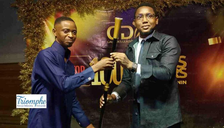 Serge Dèfodji distingué jeune bâtisseur du Bénin du Gala des Leaders