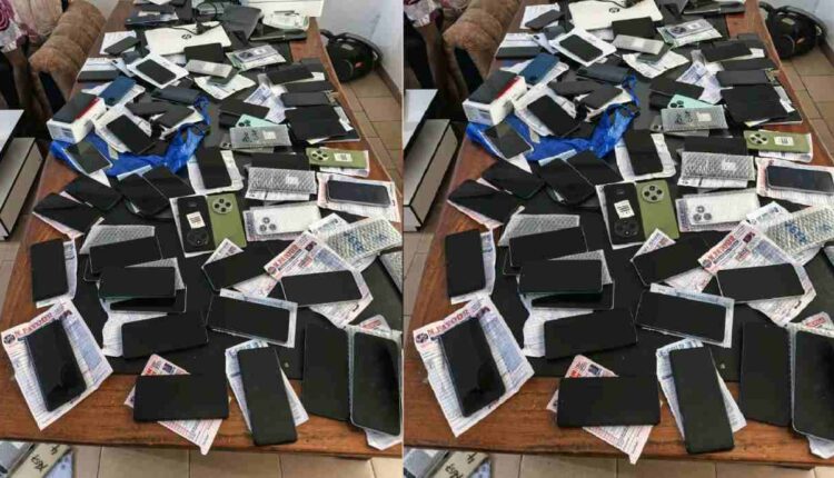 25 personnes arrêtées et plus de 700 téléphones saisis au marché de Gbègo
